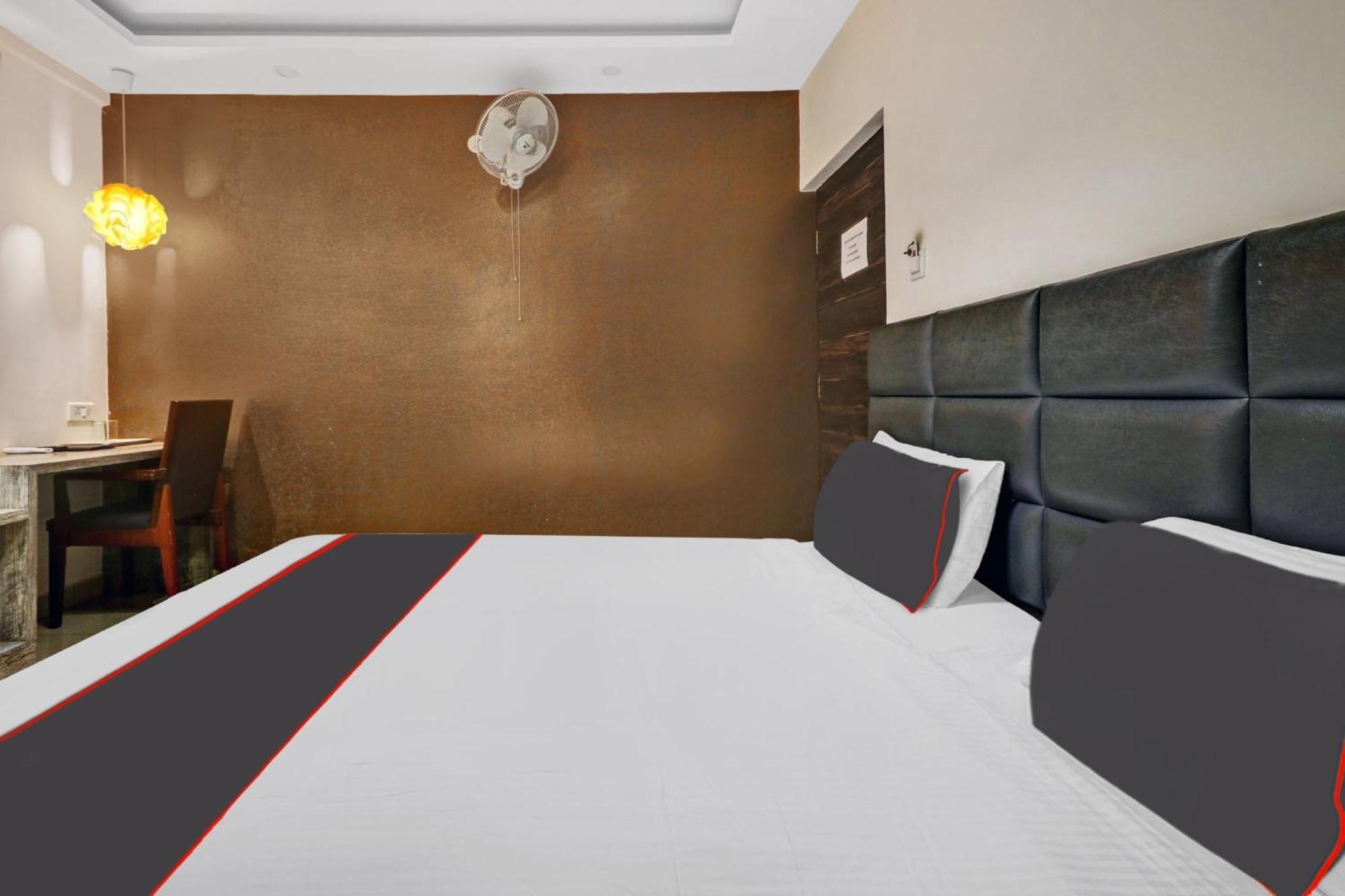 מלון העיר בנגלור Super Collection O Manasi Residency מראה חיצוני תמונה
